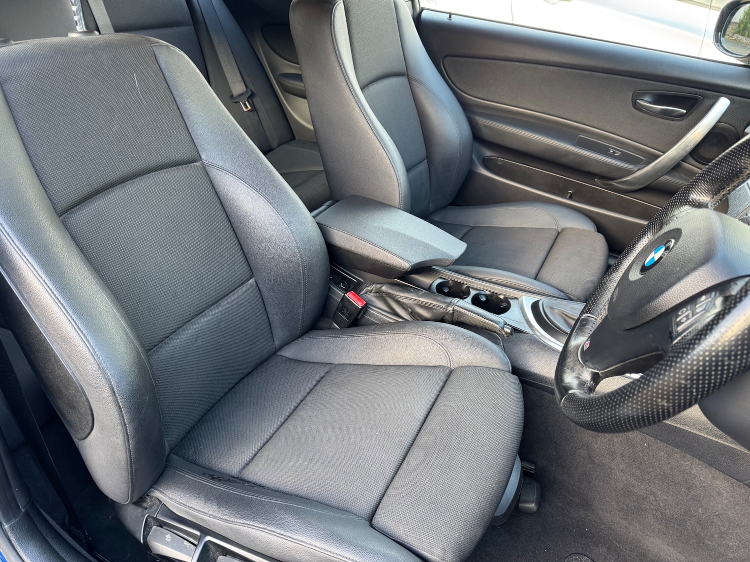 Used BMW 1 Series 2010 for sale - 76739020: Photo 10