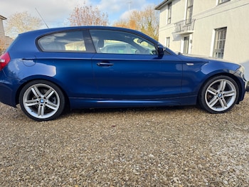 Used BMW 1 Series 2010 for sale - 76739020: Photo