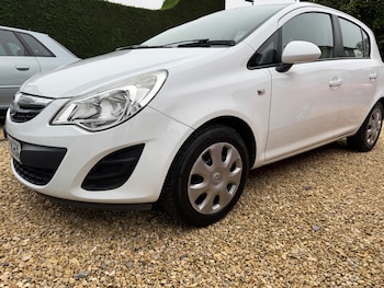 Vauxhall - Corsa
