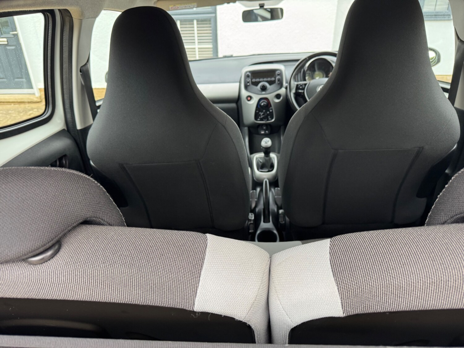 Used Toyota AYGO 2015 for sale - 76454802: Photo 17