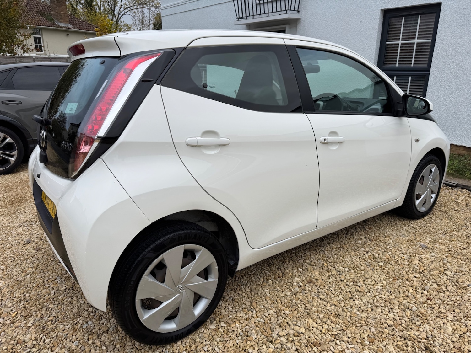 Used Toyota AYGO 2015 for sale - 76454802: Photo 3