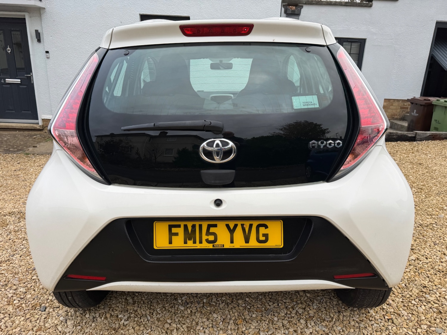 Used Toyota AYGO 2015 for sale - 76454802: Photo 4