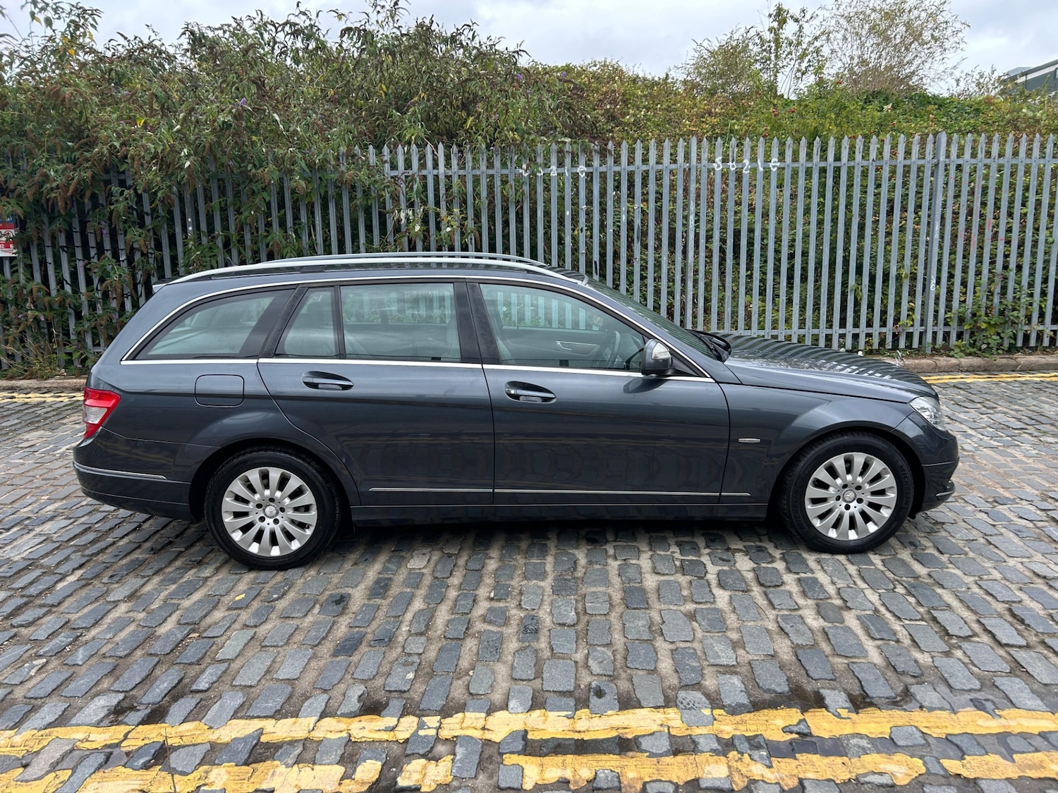 Used Mercedes-Benz C-Class 2008 for sale - 75762212: Photo 9