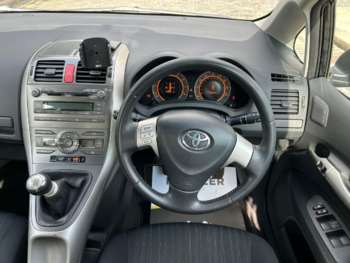 Used Toyota Auris 2010 for sale - 74941714: Photo