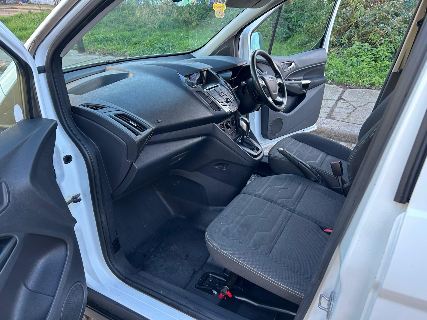 Used Ford Transit Connect 2018 for sale - 76653750: Photo 12