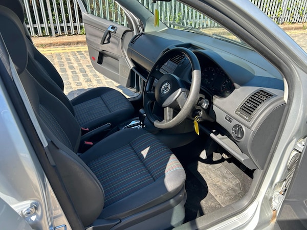 Used Volkswagen Polo 2006 for sale - 74645252: Photo 14