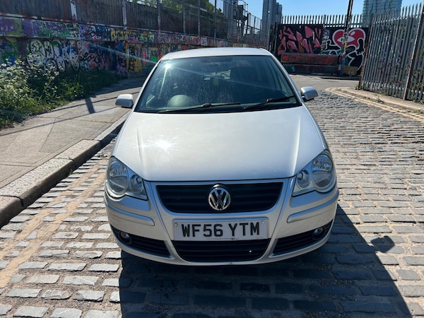 Used Volkswagen Polo 2006 for sale - 74645252: Photo 4