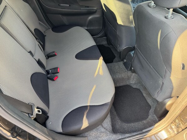 Used Nissan Note 2010 for sale - 74036335: Photo 17