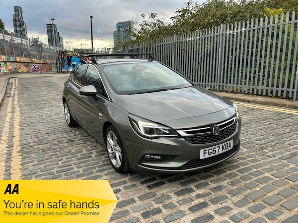 Used Vauxhall Astra 2017 for sale - 76041549: Photo 1