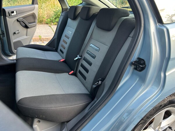 Used Ford Focus 2009 for sale - 75066054: Photo 20