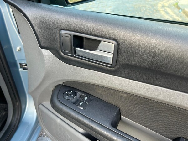 Used Ford Focus 2009 for sale - 75066054: Photo 29