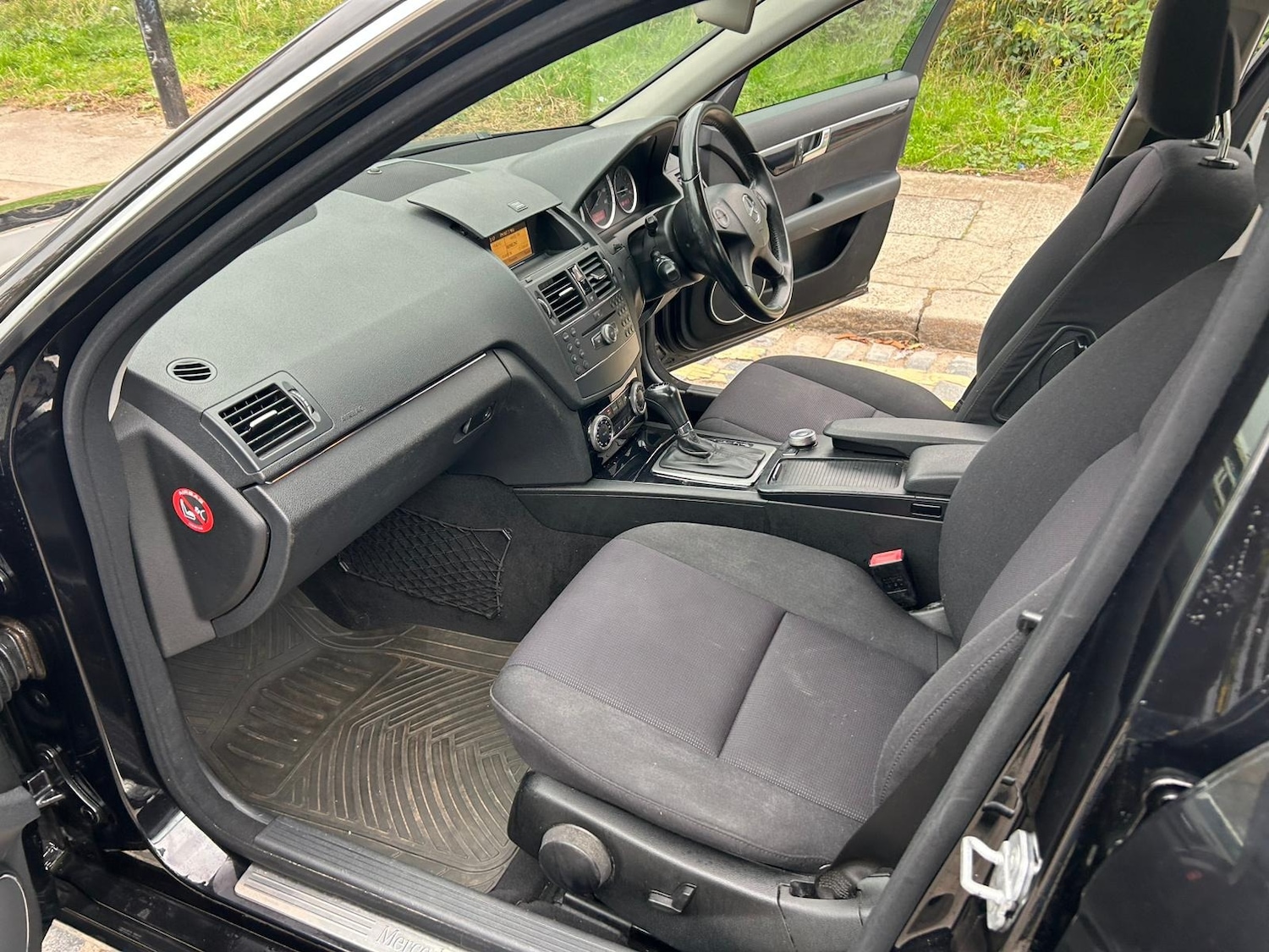 Used Mercedes-Benz C Class 2009 for sale - 76253442: Photo 12