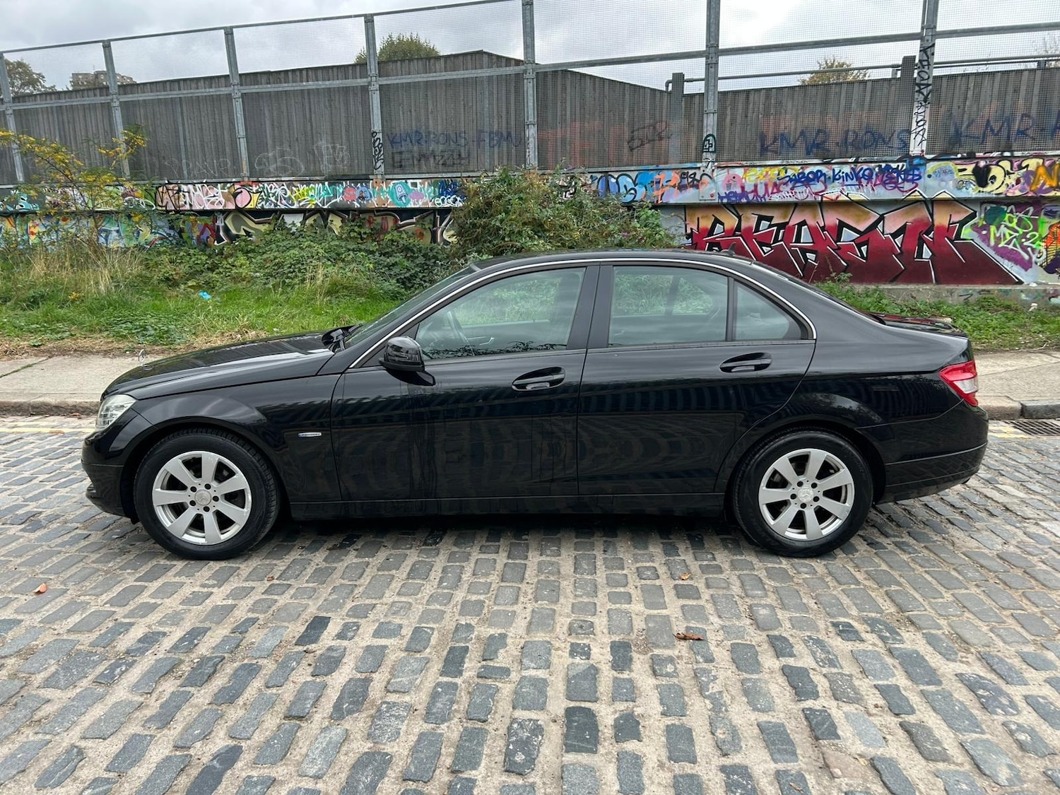 Used Mercedes-Benz C Class 2009 for sale - 76253442: Photo 4