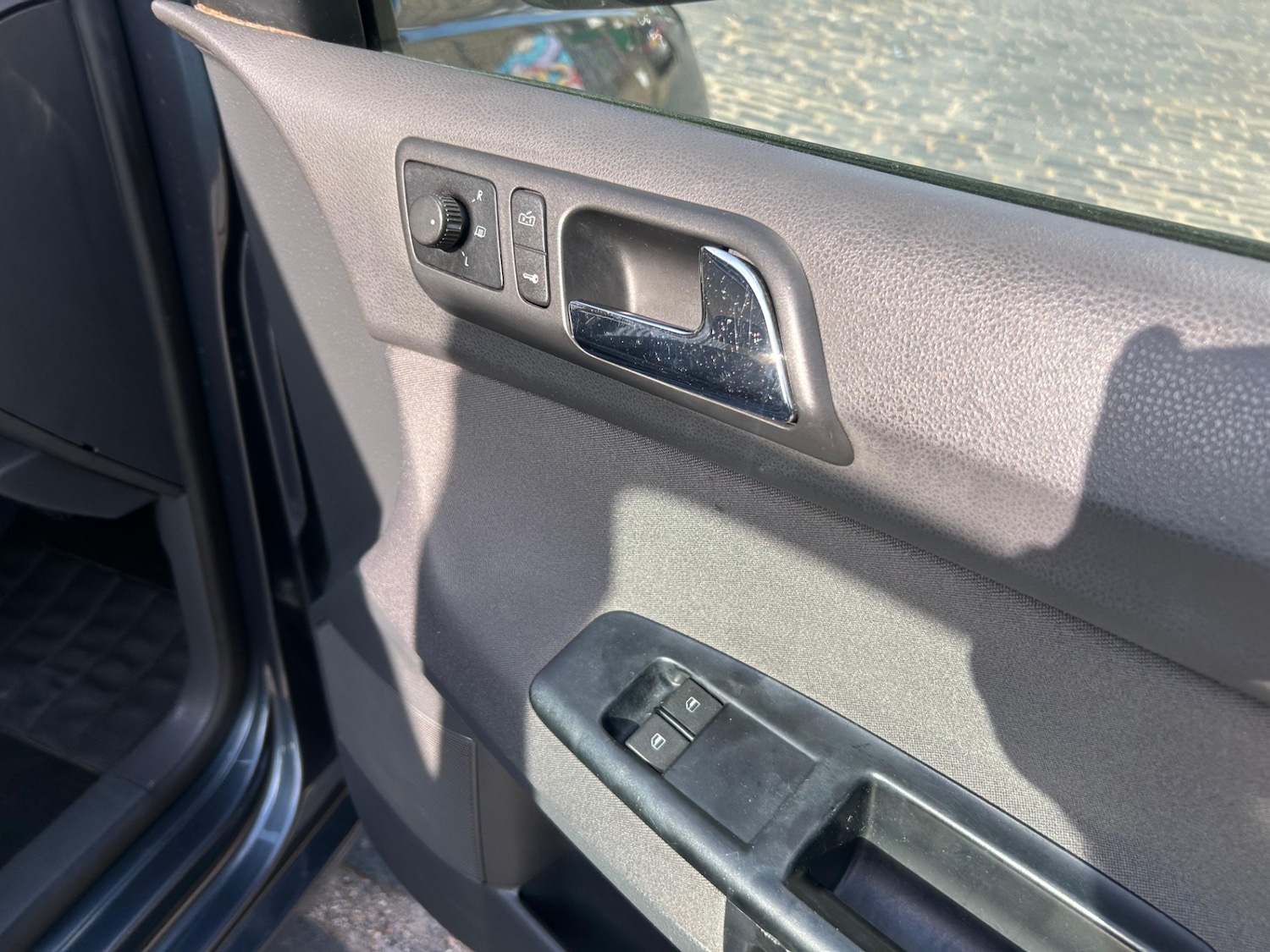 Vehicle 29