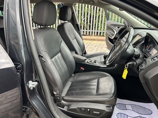 Used Vauxhall Insignia 2016 for sale - 74543890: Photo 14