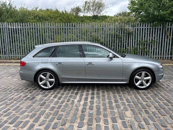 Used Audi A4 2009 for sale - 74900596: Photo 10