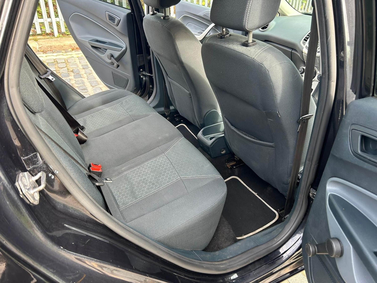 Used Ford Fiesta 2009 for sale - 76340548: Photo 16