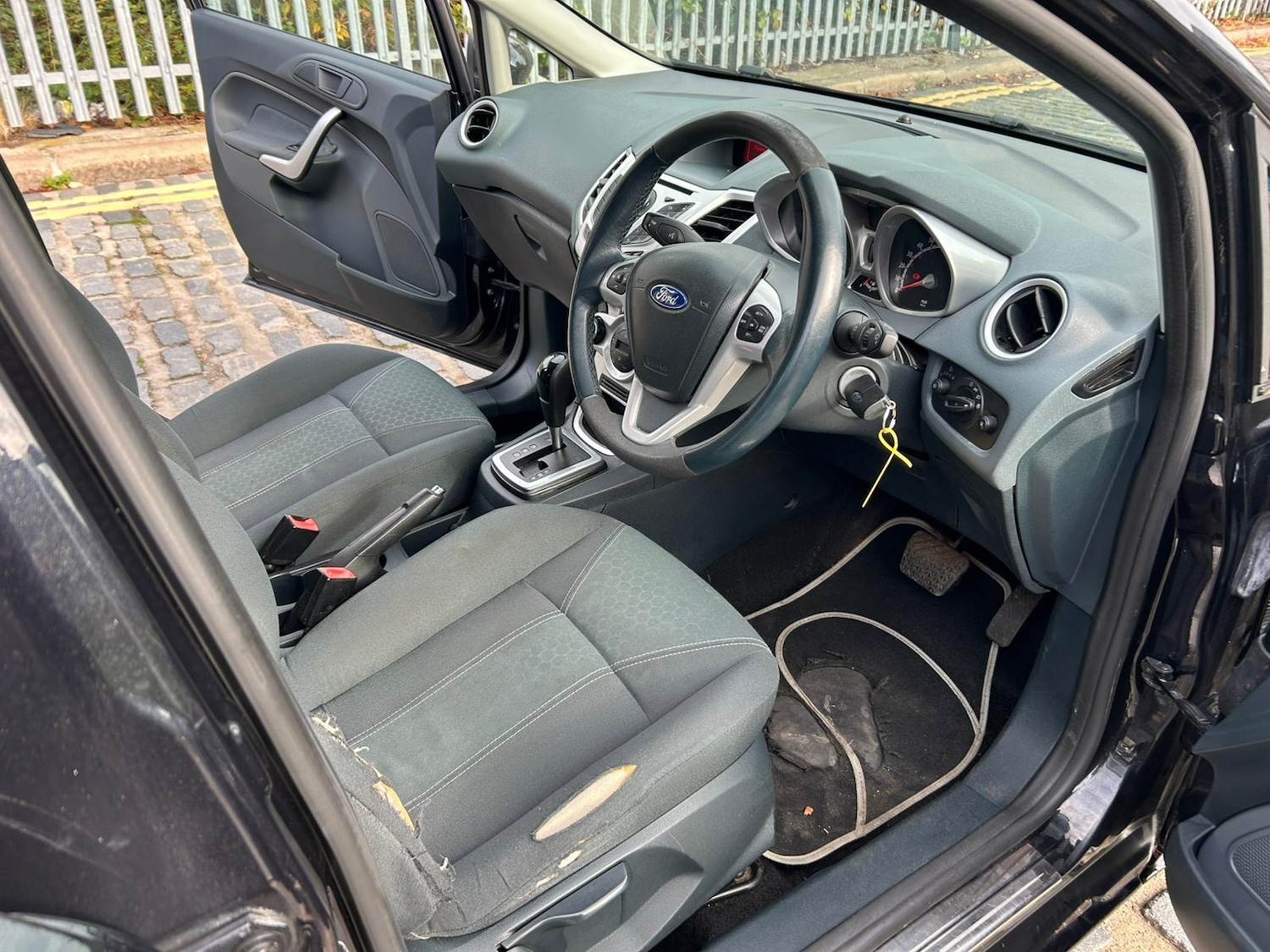 Used Ford Fiesta 2009 for sale - 76340548: Photo 17