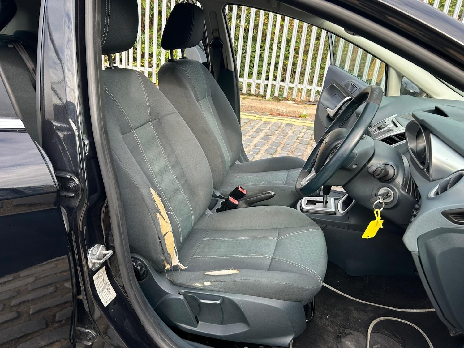 Used Ford Fiesta 2009 for sale - 76340548: Photo 18