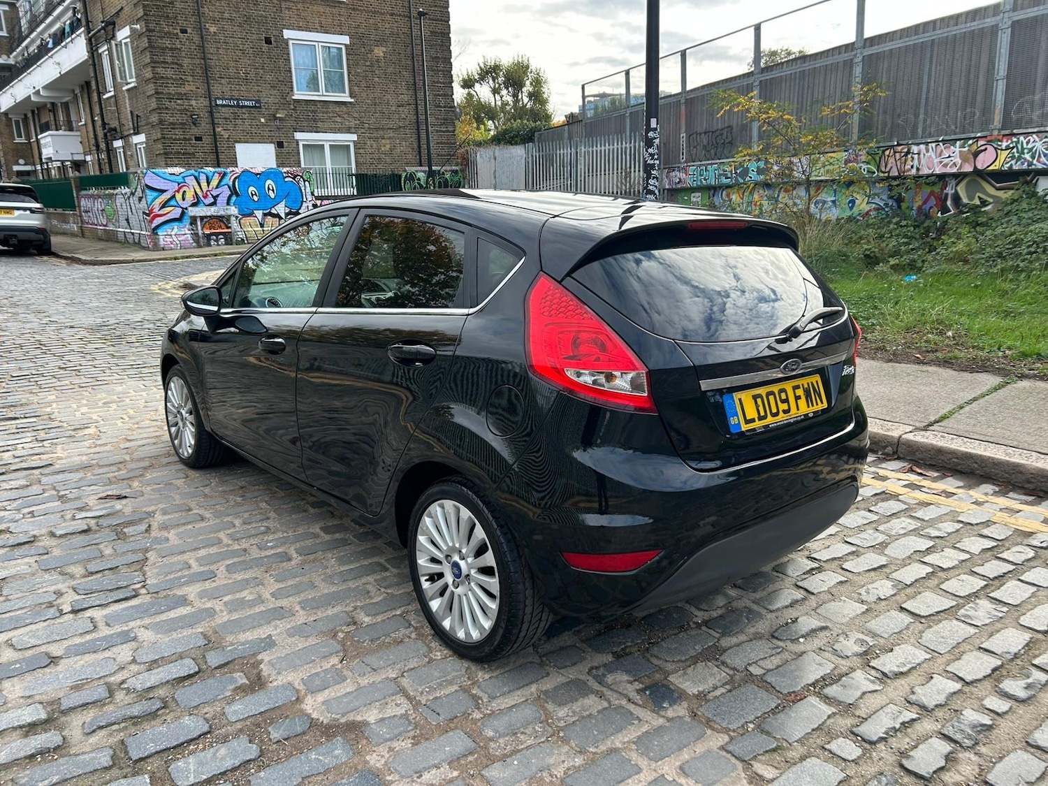 Used Ford Fiesta 2009 for sale - 76340548: Photo 6