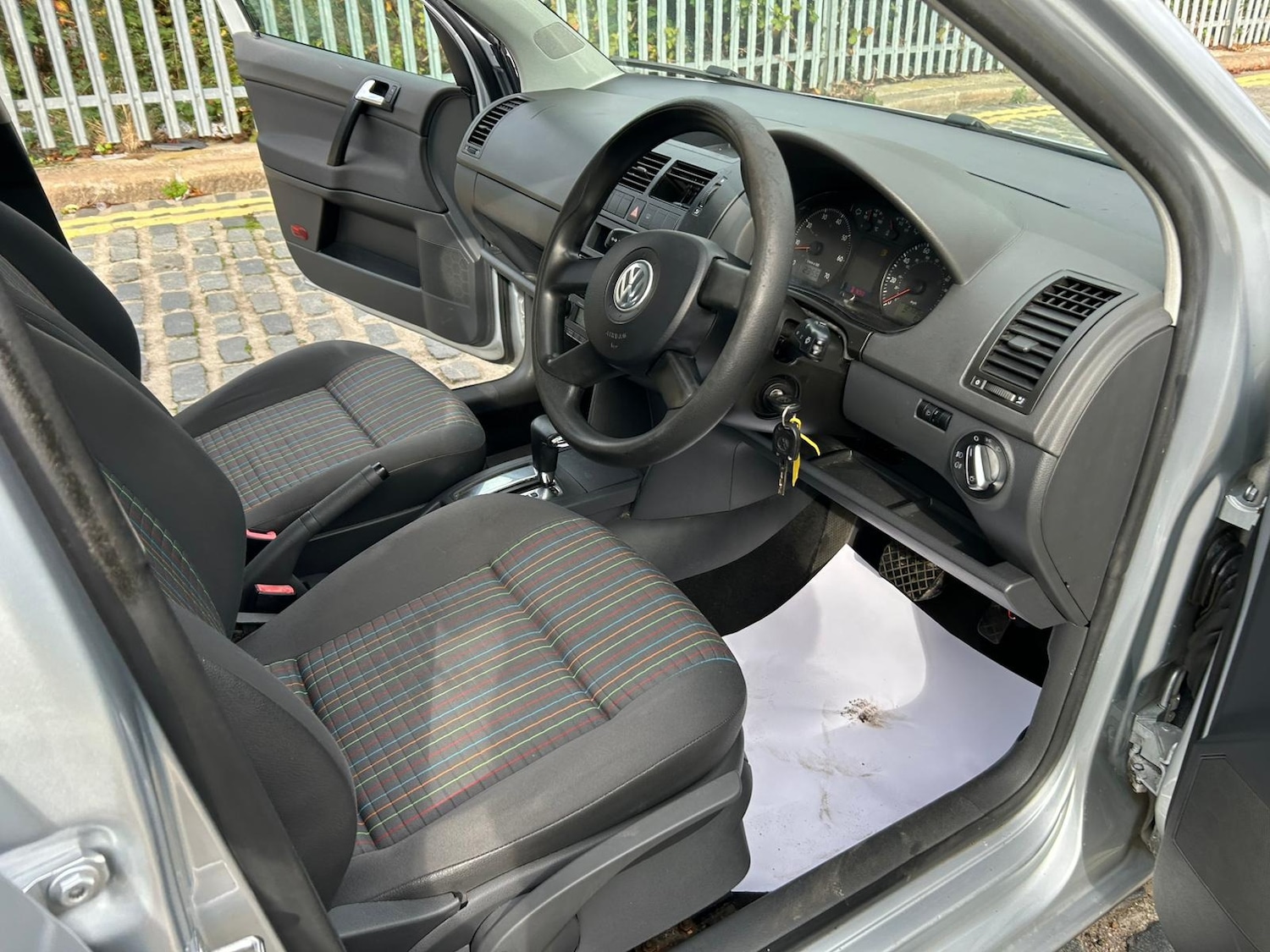 Used Volkswagen Polo 2006 for sale - 76464484: Photo 16