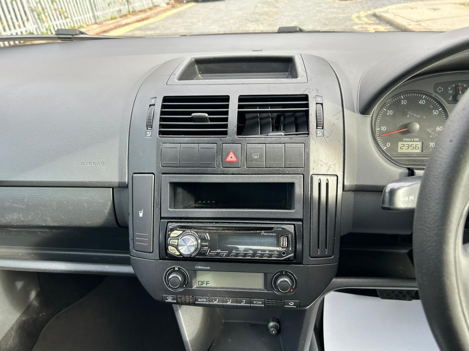 Used Volkswagen Polo 2006 for sale - 76464484: Photo 21