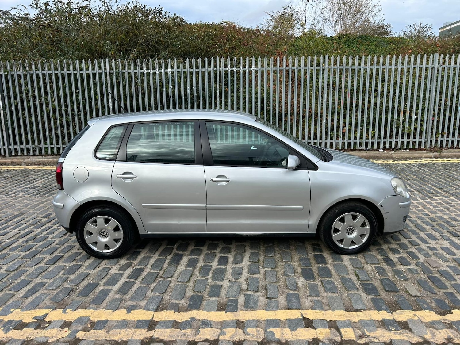 Used Volkswagen Polo 2006 for sale - 76464484: Photo 9