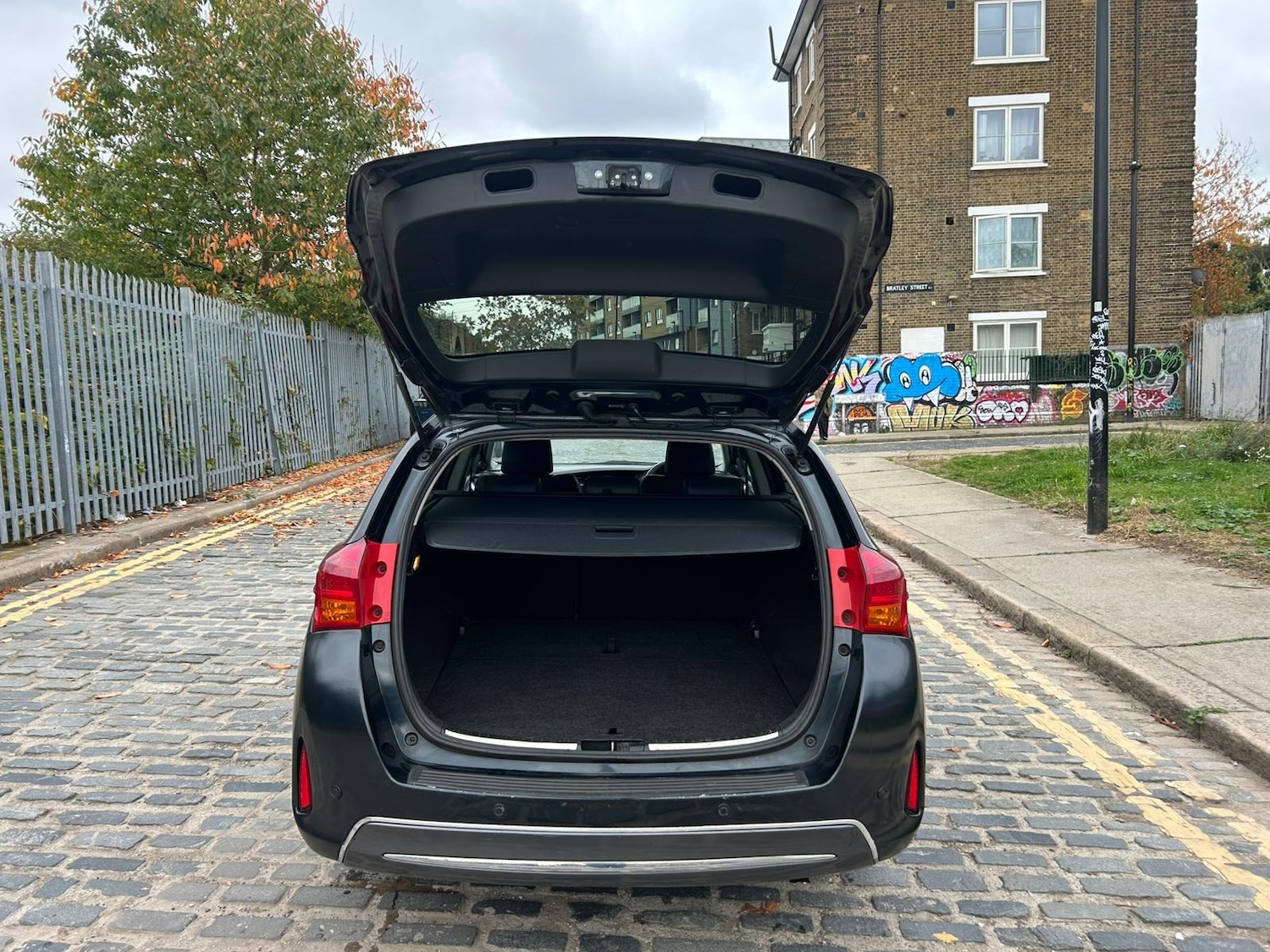 Used Toyota Auris 2015 for sale - 76257974: Photo 10