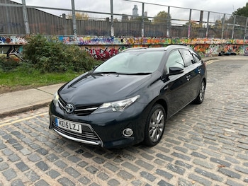 Used Toyota Auris 2015 for sale - 76257974: Photo 4