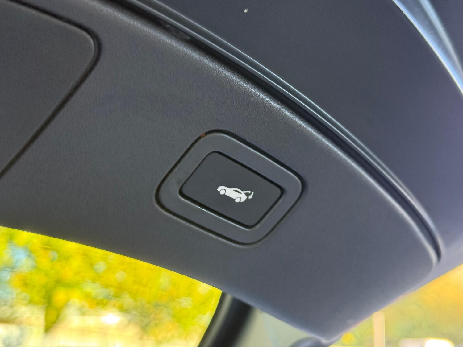 Used Jaguar F-Type 2018 for sale - 76440447: Photo 42