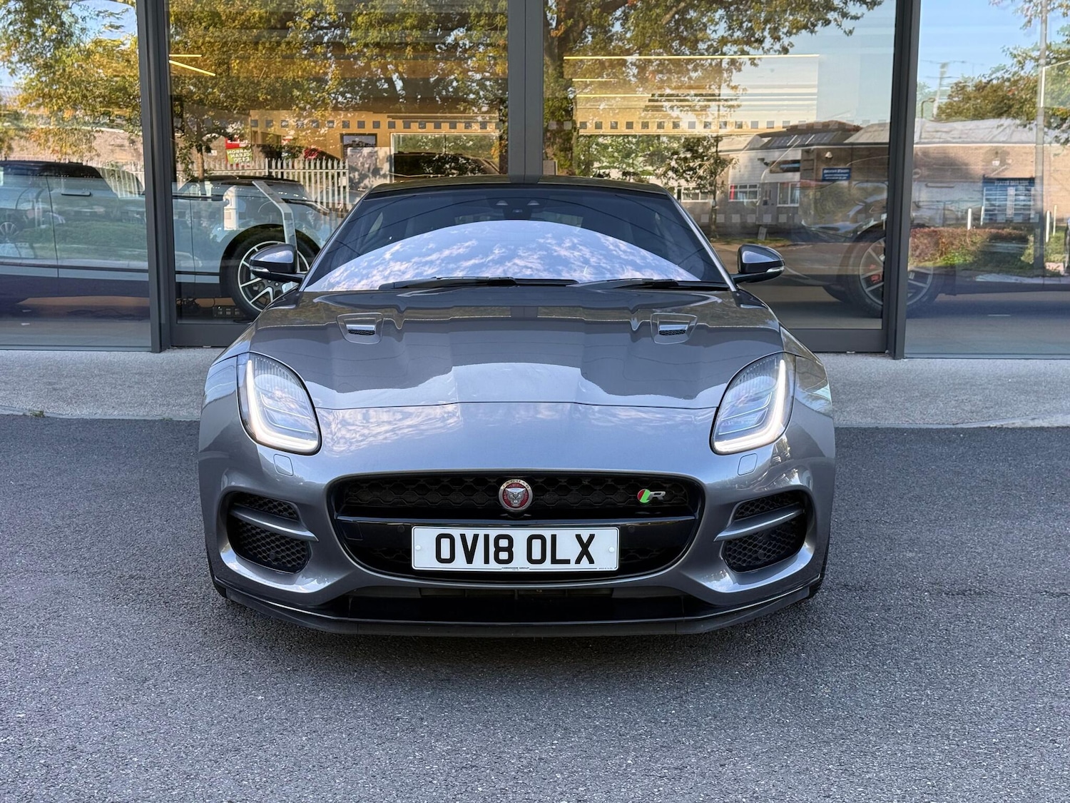 Used Jaguar F-Type 2018 for sale - 76440447: Photo 6