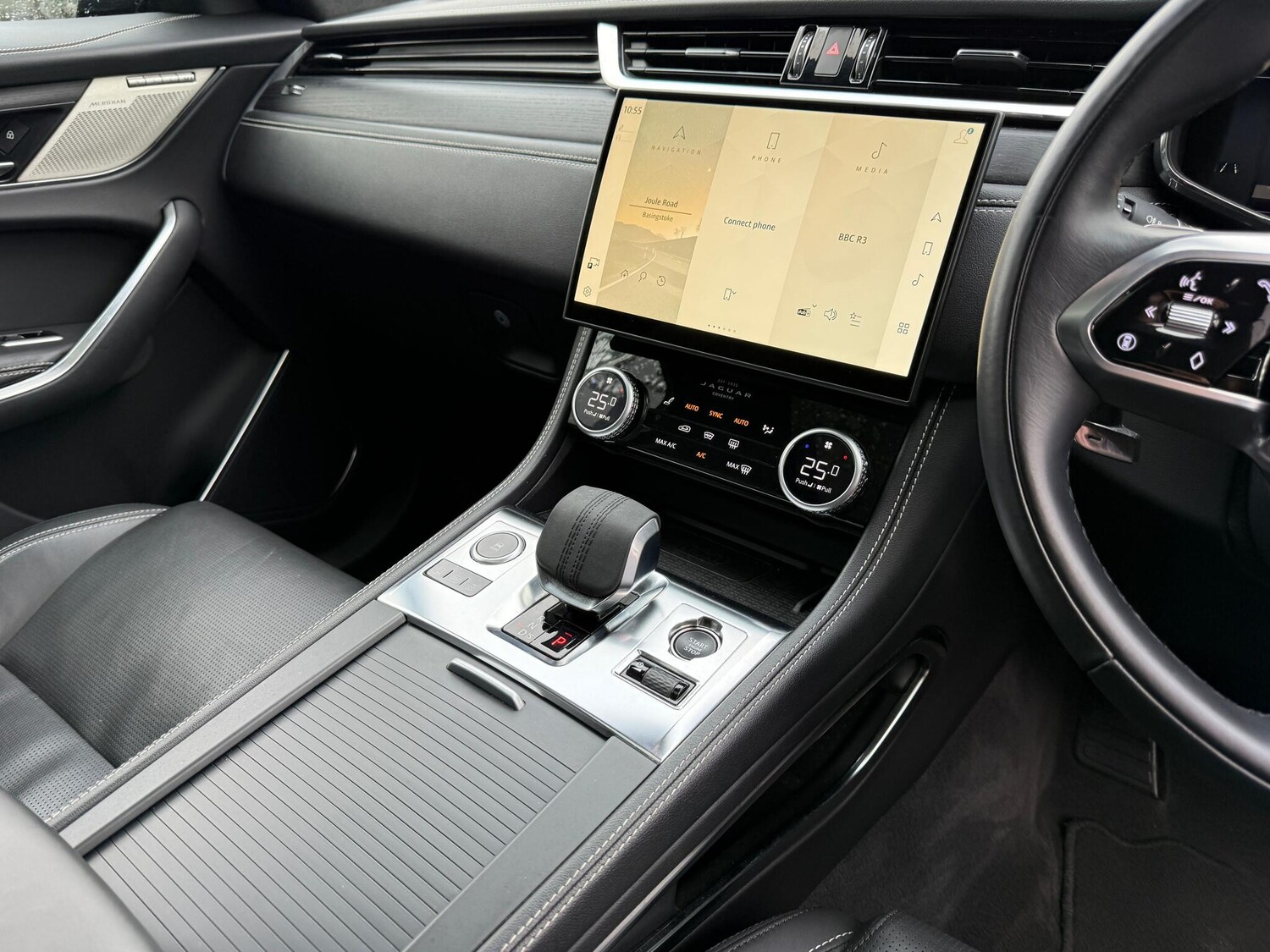 Used Jaguar F-Pace 2024 for sale - 77468889: Photo 17