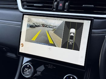 Used Jaguar F-Pace 2024 for sale - 77468889: Photo