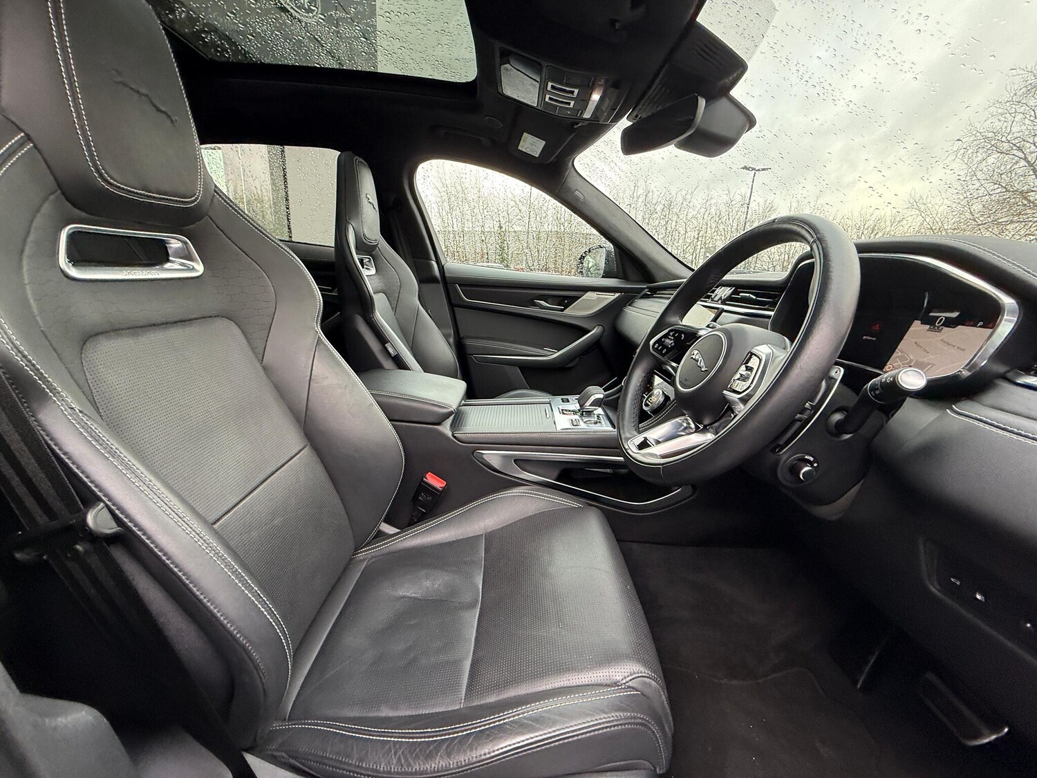 Used Jaguar F-Pace 2024 for sale - 77468889: Photo 9