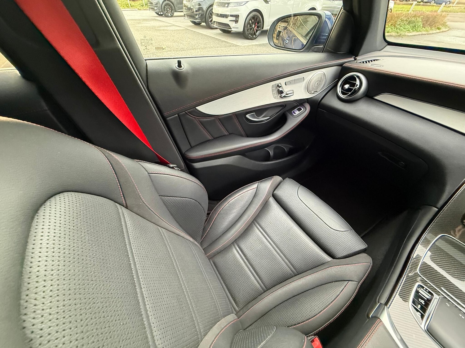 Used Mercedes-Benz GLC 2021 for sale - 76561990: Photo 12