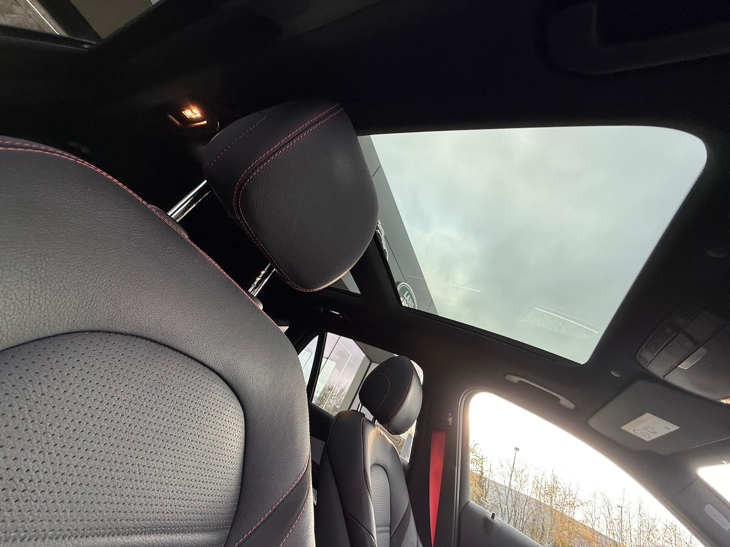 Used Mercedes-Benz GLC 2021 for sale - 76561990: Photo 34