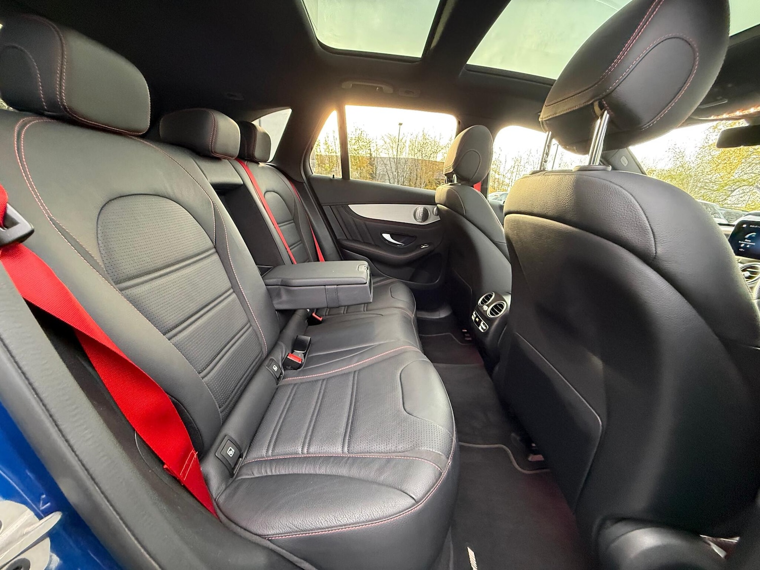 Used Mercedes-Benz GLC 2021 for sale - 76561990: Photo 38