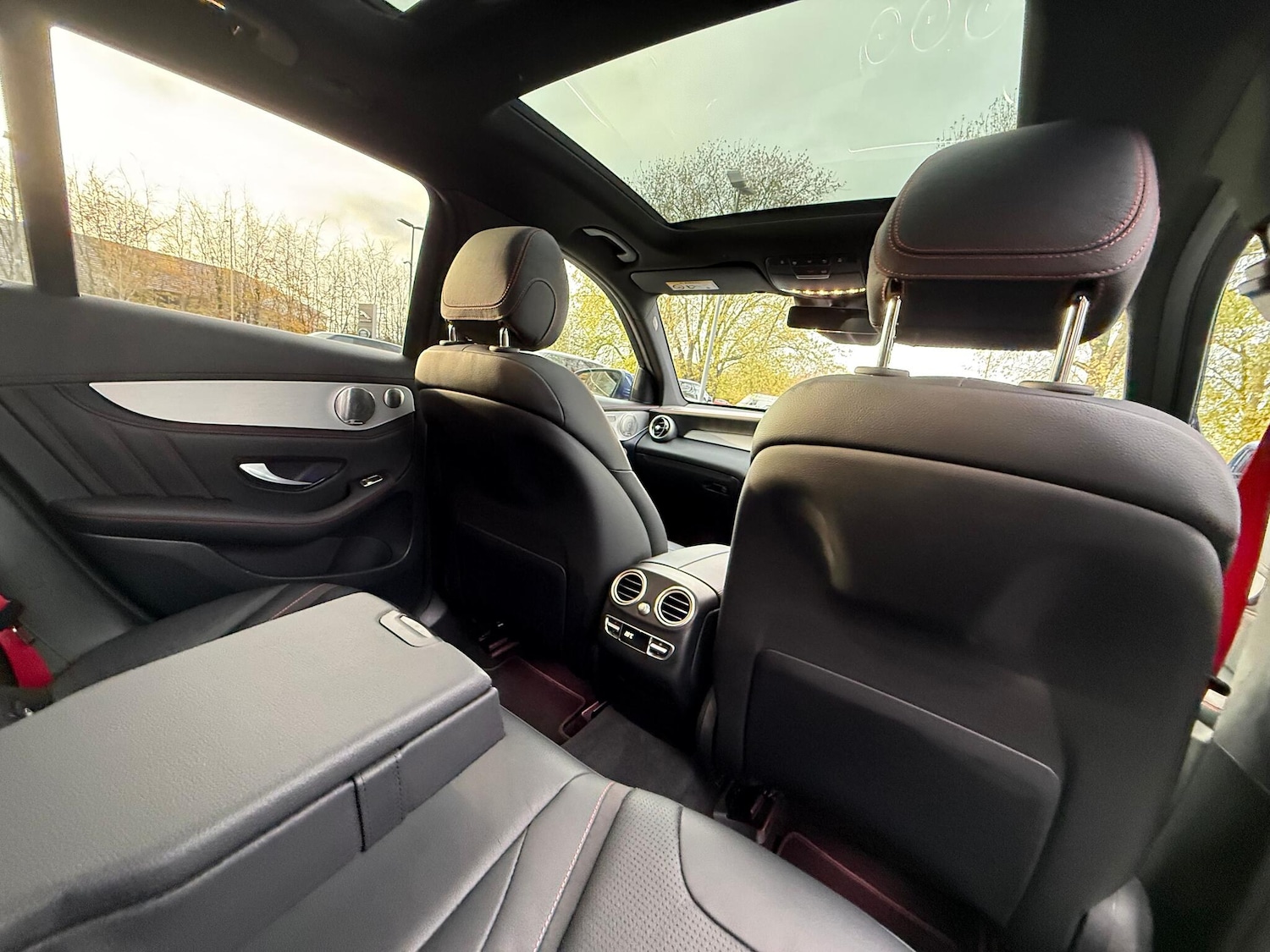 Used Mercedes-Benz GLC 2021 for sale - 76561990: Photo 40