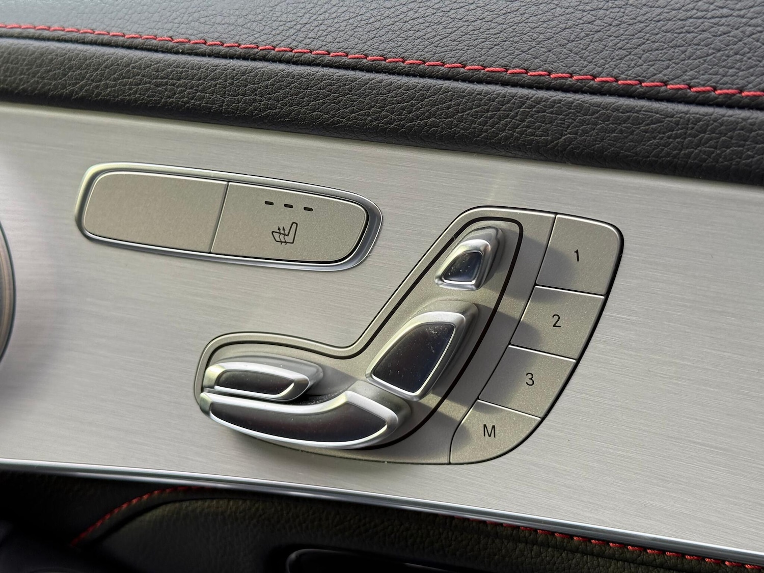 Used Mercedes-Benz GLC 2021 for sale - 76561990: Photo 48