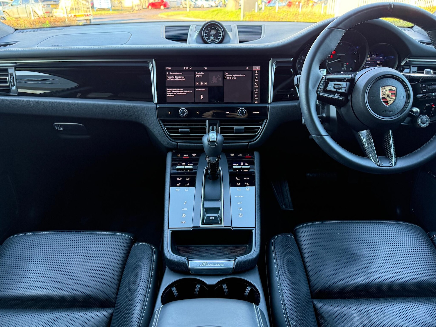 Used Porsche Macan 2023 for sale - 76800905: Photo 15