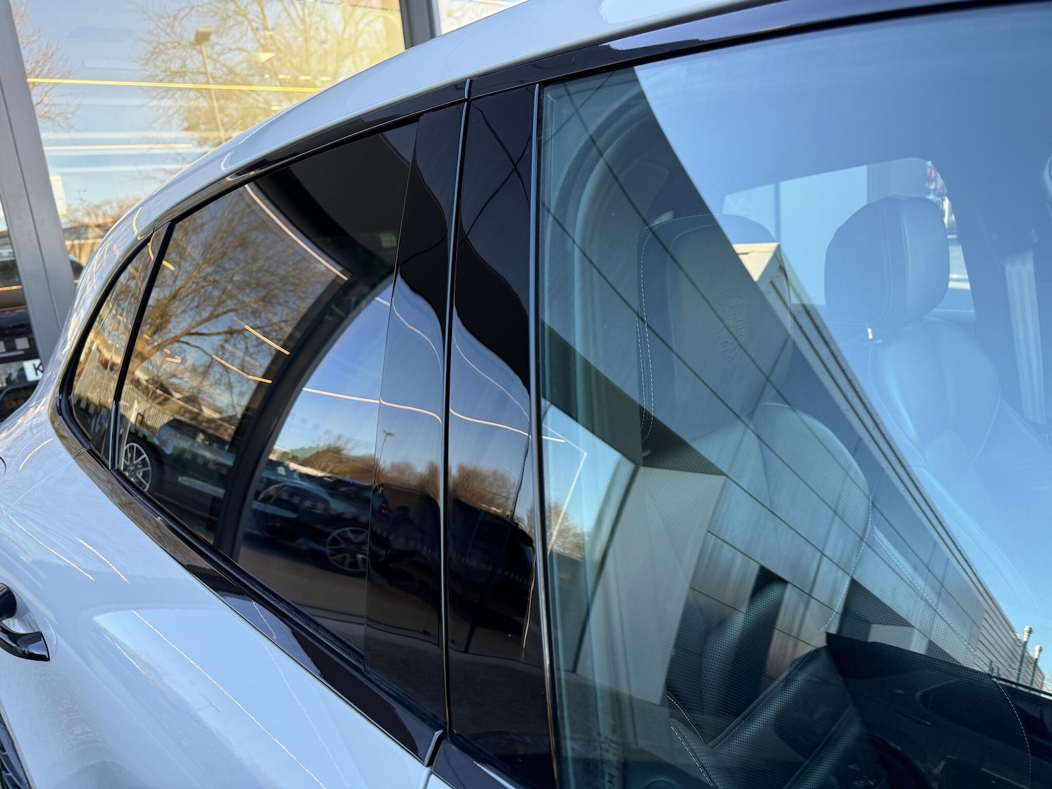 Used Porsche Macan 2023 for sale - 76800905: Photo 23