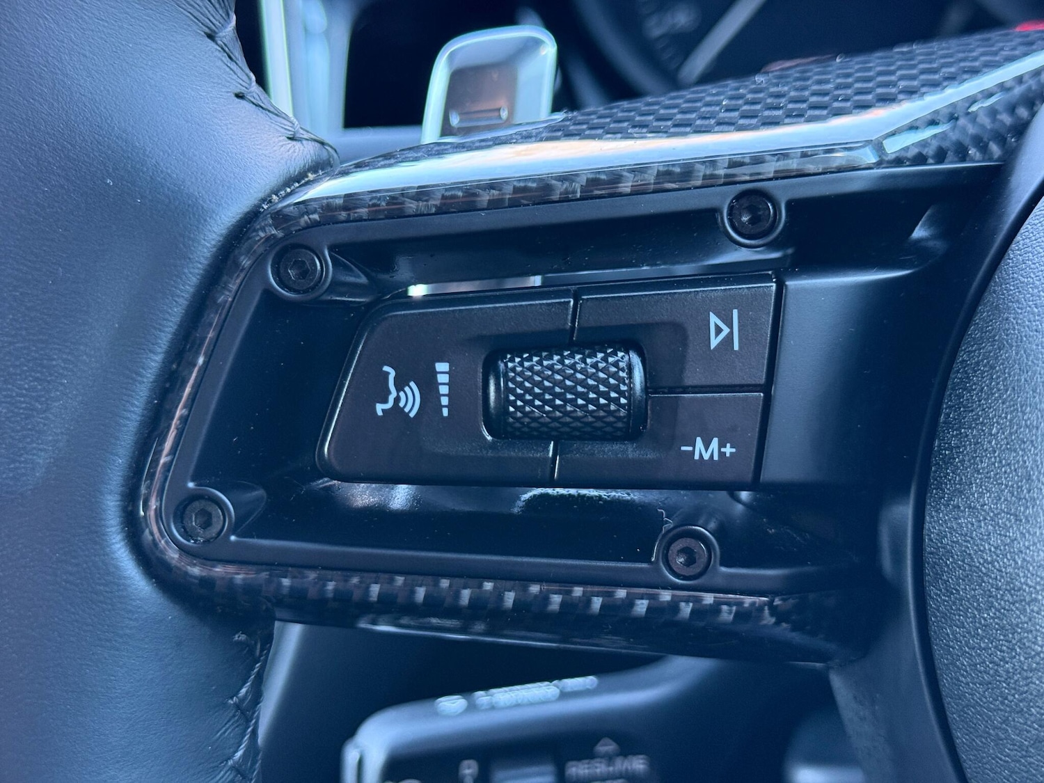 Used Porsche Macan 2023 for sale - 76800905: Photo 24