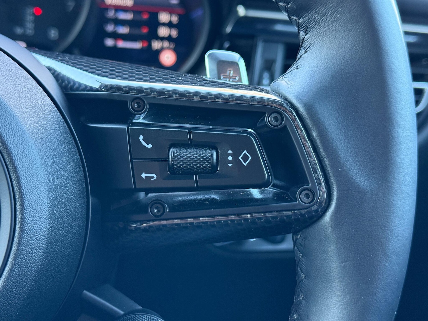 Used Porsche Macan 2023 for sale - 76800905: Photo 26