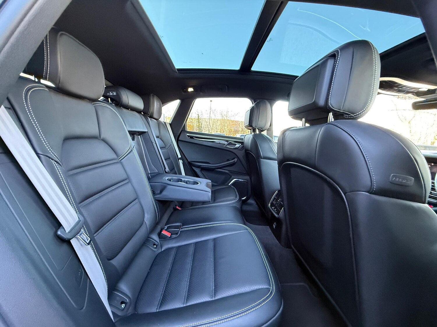 Used Porsche Macan 2023 for sale - 76800905: Photo 39