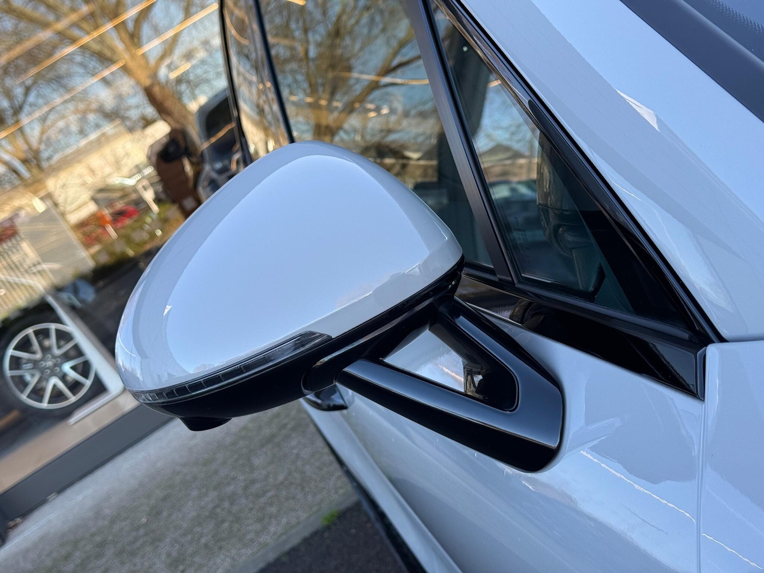 Used Porsche Macan 2023 for sale - 76800905: Photo 52