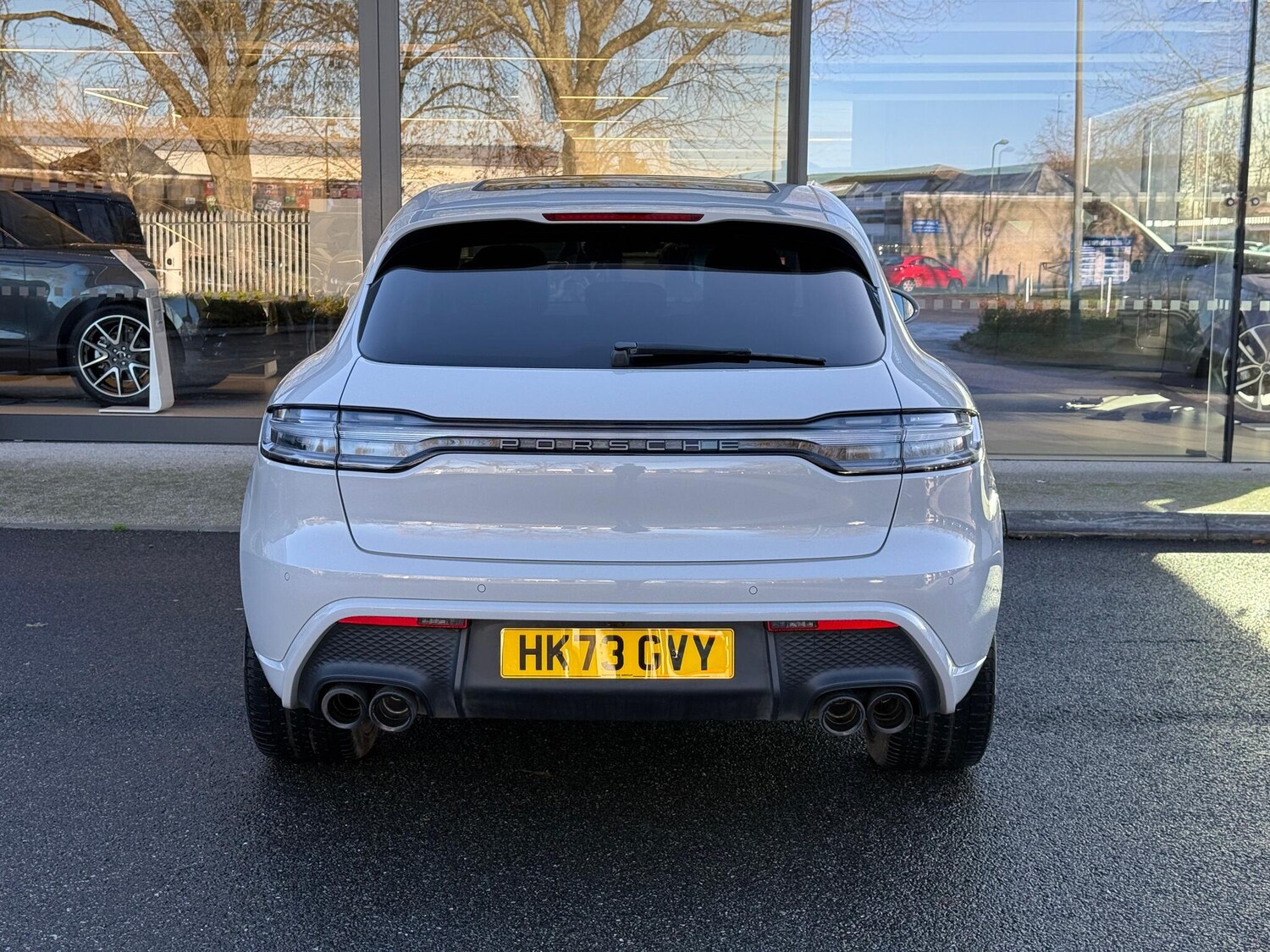 Used Porsche Macan 2023 for sale - 76800905: Photo 8