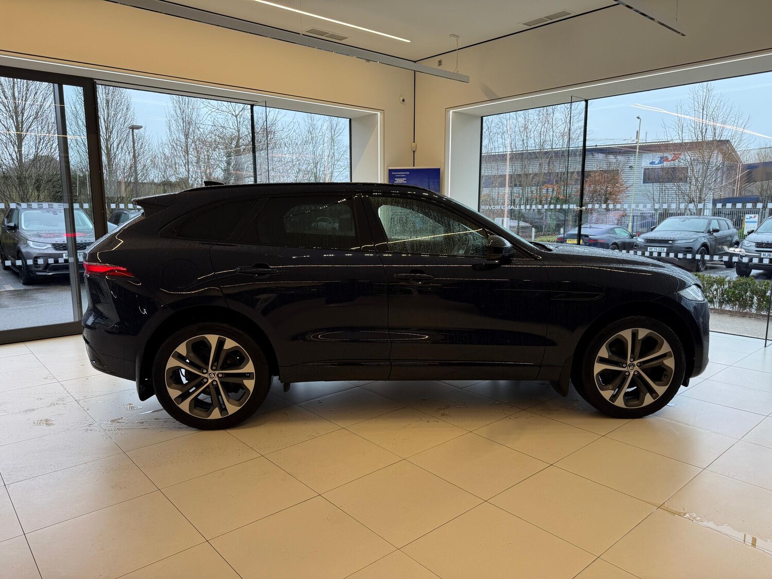 Used Jaguar F-Pace 2023 for sale - 77454760: Photo 26