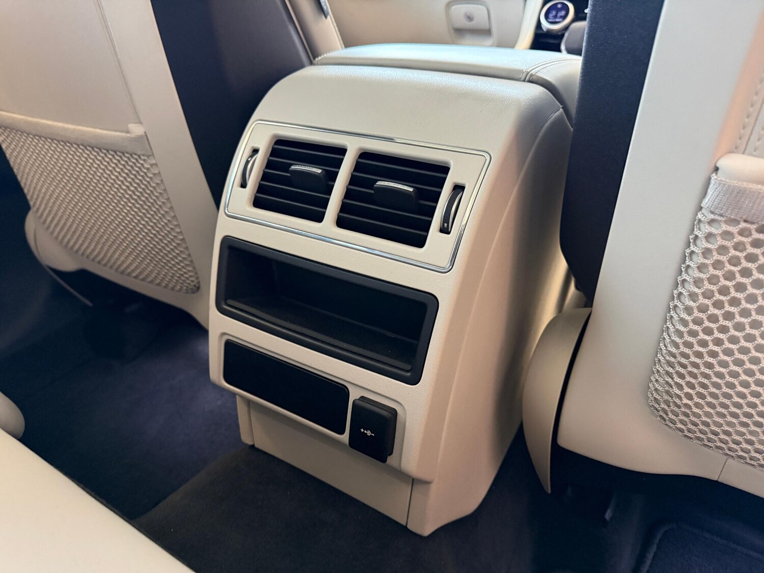 Used Jaguar F-Pace 2023 for sale - 77454760: Photo 34