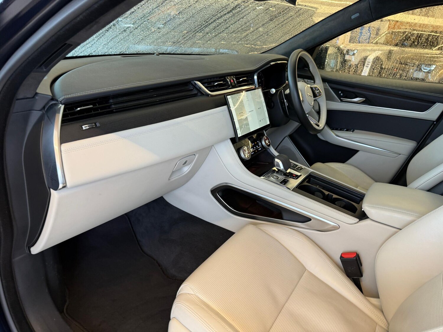 Used Jaguar F-Pace 2023 for sale - 77454760: Photo 44