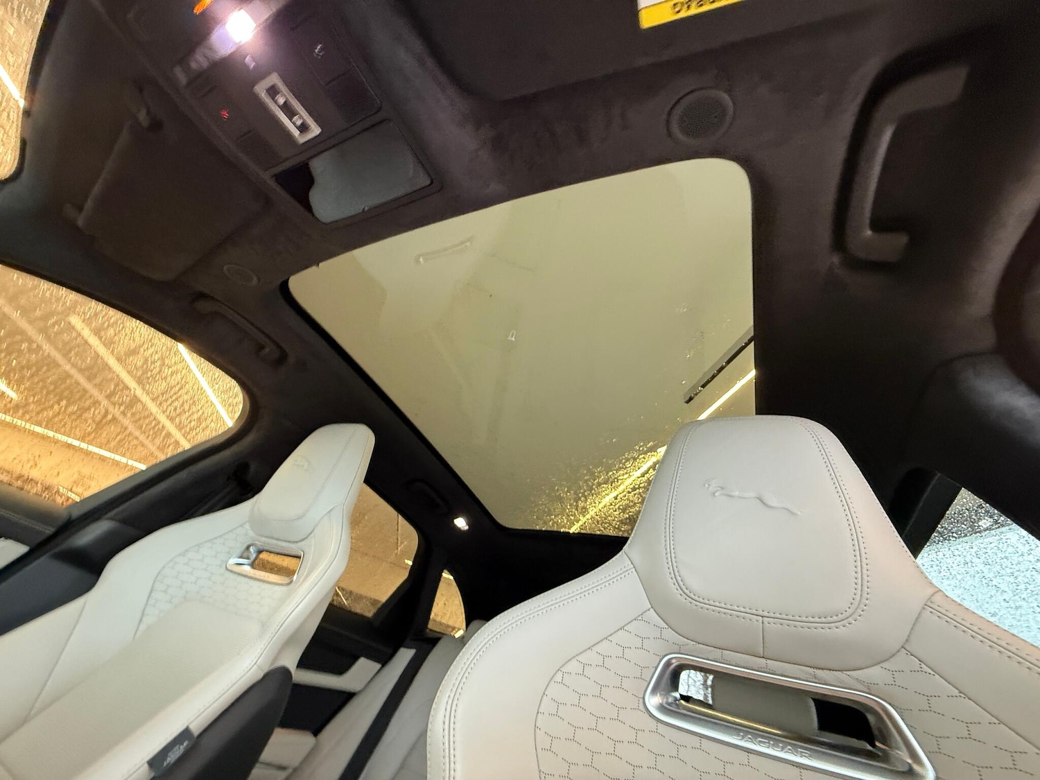 Used Jaguar F-Pace 2023 for sale - 77454760: Photo 5